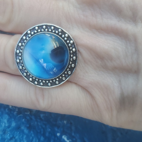 New Galaxy Celestial, Abstract, Hypnotic, Optical Illusion Silver Ring. - Picture 6 of 11